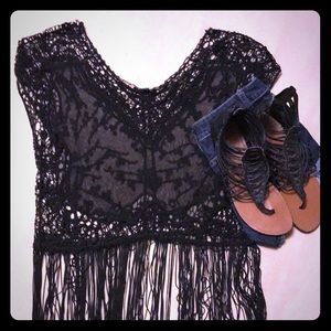 💥 Black Lacey Top💥